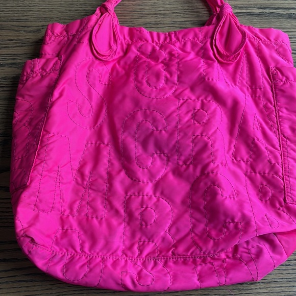 Marc by Marc Jacobs XL Neon Pink Tote - Picture 5 of 8